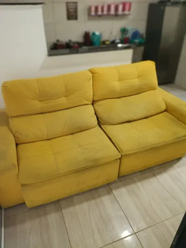 SOFÁ grande AMARELO