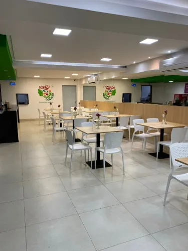 VENDO RESTAURANTE - ALIMENTAÇÃO SAUDÁVEL - ESTILO FRANQUIA - 12 ANOS DE MERCADO