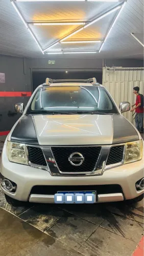 Nissan Frontier SL CD 4X4 2.5tb Diesel AUT 2014