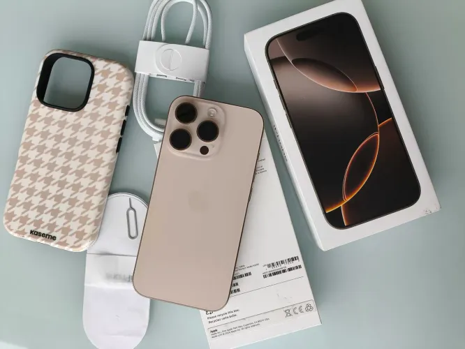 iPhone 16 PRO 3 câmeras (de particular)