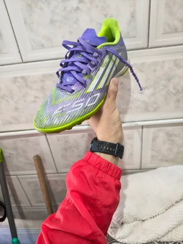 Chuteira society adidas
