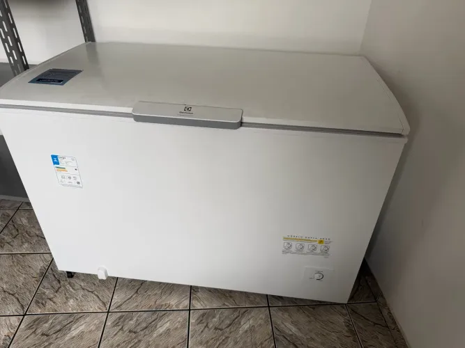 Freezer branco 400 litros