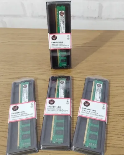 Memória RAM 8GB DDR3 1600MHz FNX - Nova