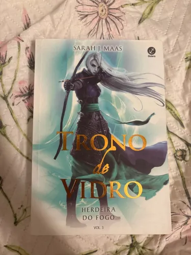 Livro trono de vidro vol 3 capa limitada antiga, Sarah j Maas