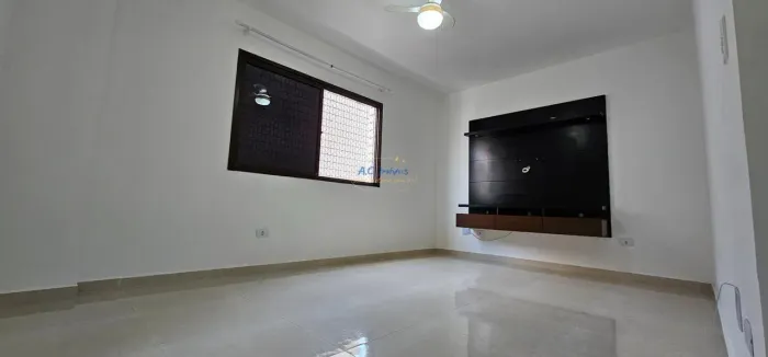 Apartamento 2 dorms no Caiçara - Pertinho da Feira de Artesanato!