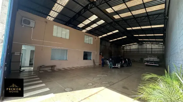 ALUGA-SE GALPÃO NO ALPHAVILLE - 500m² - PRIMOR IMÓVEIS BH