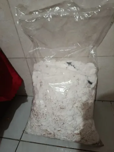 Vendo papel de parede efeito molhado