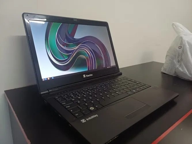 Notebook itautec a7420