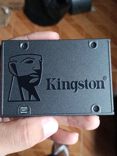 SSD Kingston A400 240GB SATA III - Rápido e Confiável