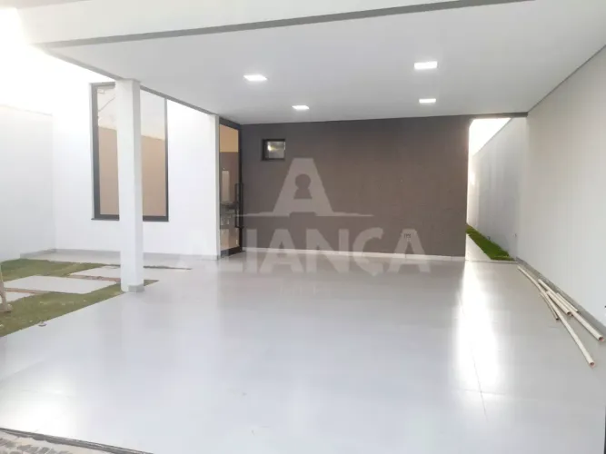 Casa para venda, 3 quarto(s), Novo Mundo, Uberlândia