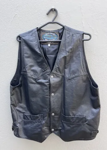 Colete De Couboy Preto / Masculino / Marca Rio Sul Tamanho M Preto Lisa 40 M