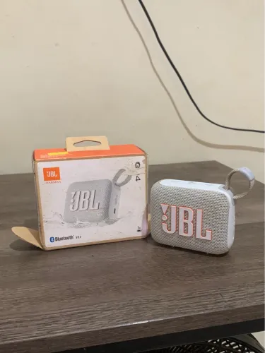 JBL GO 4 branca