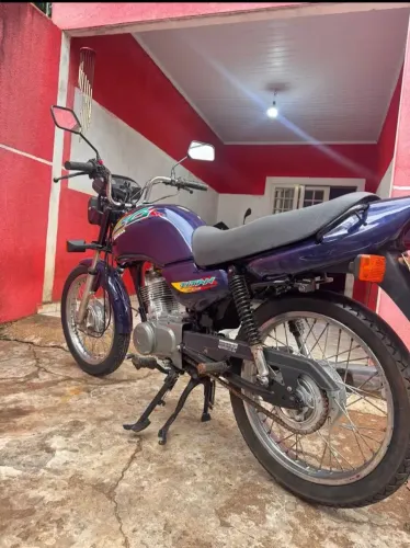 Titan 98 único dono!