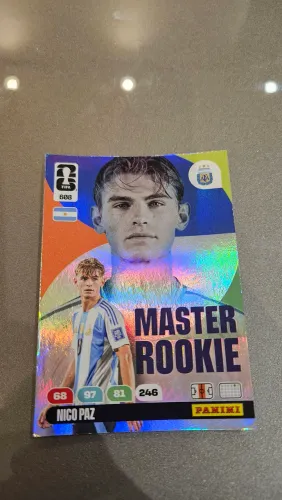 Card Panini Nico Paz Master Rookie 608 FIFA World Cup - Adrenalyn XL 
