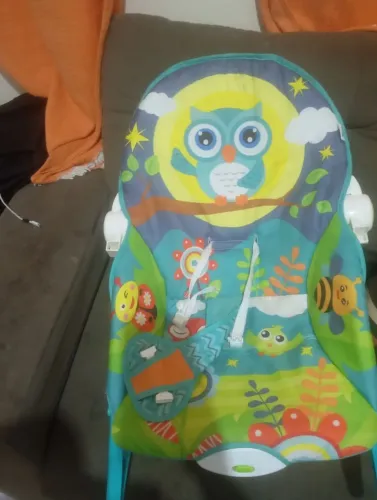 Cadeira de balanço para bebê 