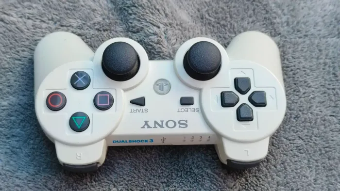 Controle Playstation 3 branco 
