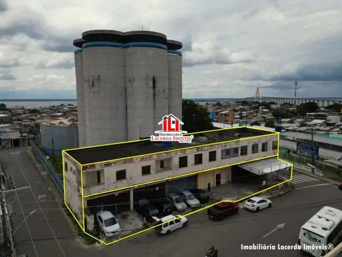 Prédio comercial na Compensa II Medindo 515m² em Compensa - Manaus - AM