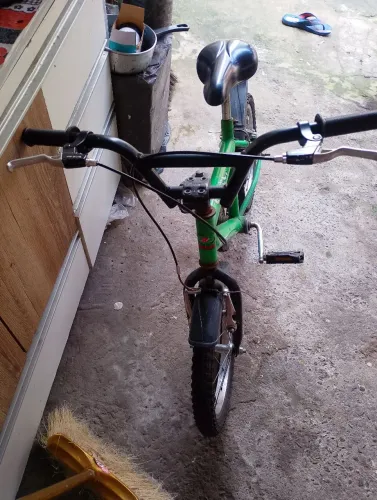 Bicicleta aro 16