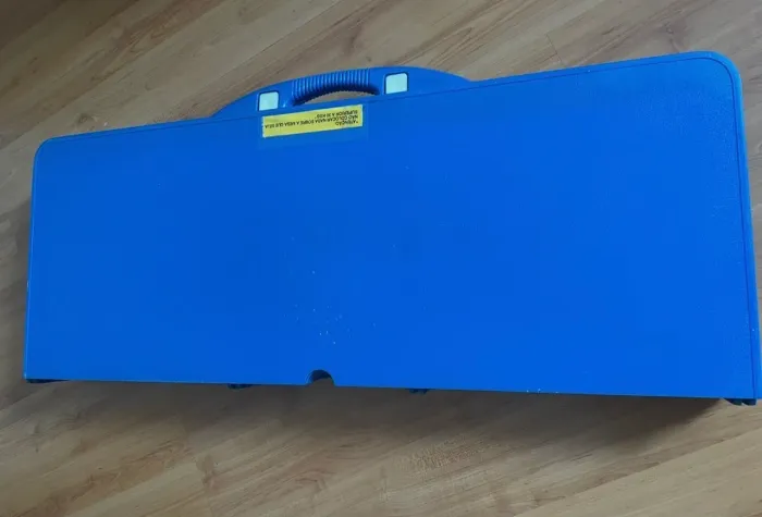 Mesa Camping Dobrável Alumínio Tipo Maleta Com 4 Banquetas