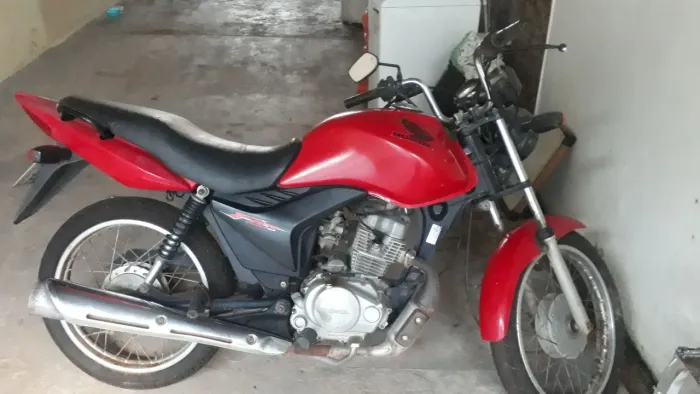 vendo moto 2011