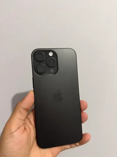 iPhone 16 Pro Max 256gb - Novo demais  