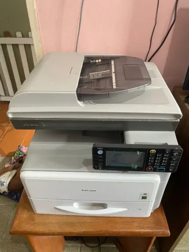 Impressora ricoh aficio mp 301 - com defeito