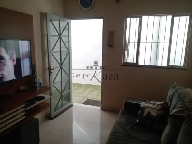 Oportunidade - Casa - Jardim Morumbi - 3 Dormitórios - 130m² - Estuda Permuta.