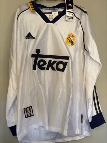 Camisa Retrô Real Madrid manga longa