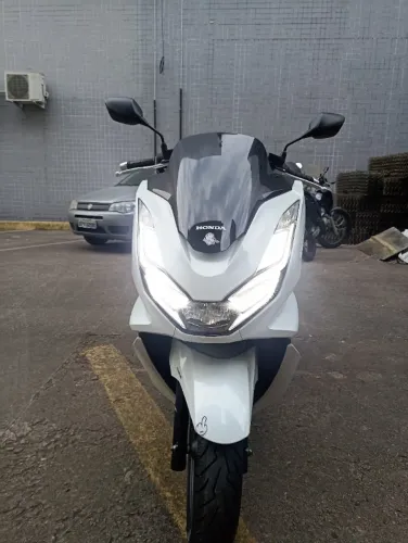 Honda PCX 160 ABS - 2024 | Único dono | 27.000 km