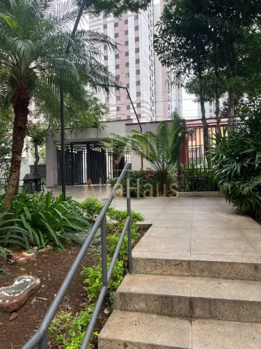 Apartamento para locação na Vila Carrão, São Paulo-SP: 3 quartos, 2 salas, 1 banheiro, 1 v