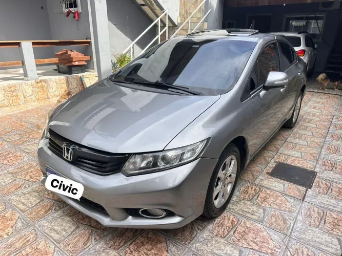 Honda Civic Sedan EXS 1.8/1.8 Flex 16V Aut. 4P 2013