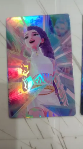Photocard card carta Rumi Prateada rara Huntrix guerreiras do Kpop McDonalds oficia