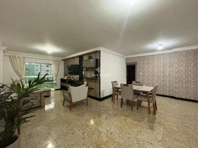 Apartamento residencial à venda com 3 quartos e 2 suítes no Canto do Forte