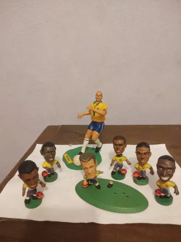 Bonecos Mini Craques Futebol