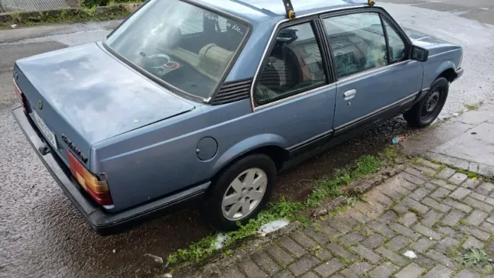 Chevrolet Monza GL 2.0 Efi/sl/l/650/club/barc.2e4p (álcool) 1987
