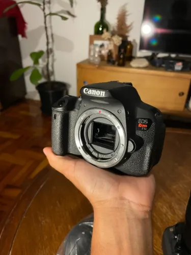 Canon T5i completa + lente 18-55 mm