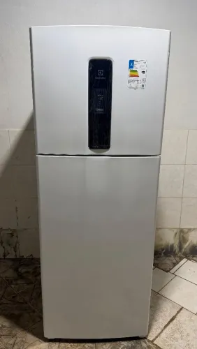 Vendo geladeira nova