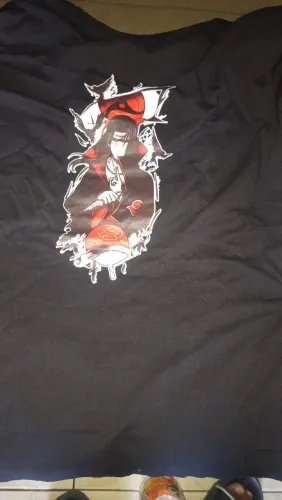 Kit 2 camisetas & Itachi