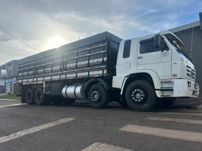 Vw 23310 8x2 Volkswagen bi-truck