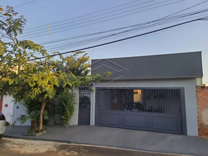 RESIDÊNCIA PQ. ESMERALDA