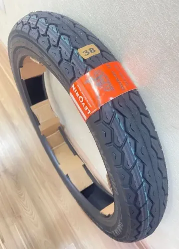 Pneu Traseiro 90x90-18 Levorin Dakar 2 Aplicação Sem Camara Titan/Fan/Ybr/Start Original
