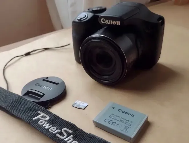 Câmera Canon Power Shot SX520 Hs