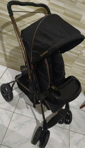 Carrinho de bebê