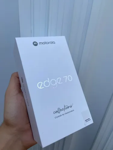 Motorola Edge 70 Swarovski 5G - 512GB / 12GB RAM (Novo, Lacrado nf)
