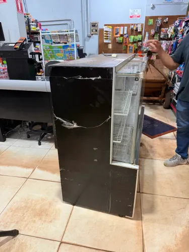 BALCÃO QUENTE E FRIO GELOPAR