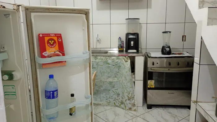 Alugo apartamento mobiliado 