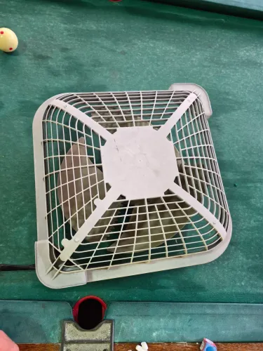 Vendo um ventilador de esplite 9000 btu 220 voltes