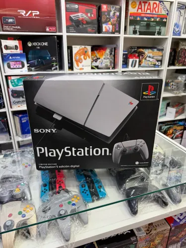Vendo PlayStation 5 Slim 30 anos Novo Lacrado - pego seu game usado na troca