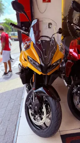 TRIUMPH TIGER 800 SPORT