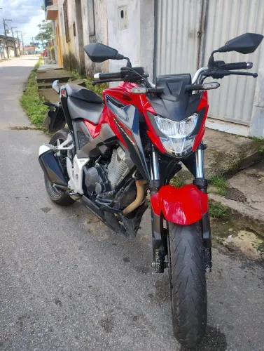 Vendo Cb Twister 300f